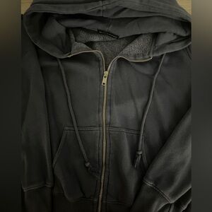 Brandy Melville Christy zip up